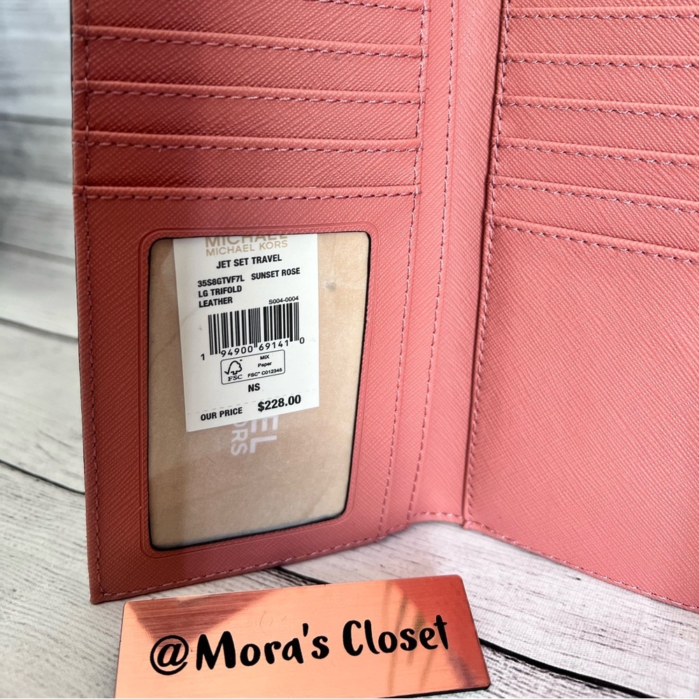 🦋Michael Kors Wallet - Picture 5 of 8
